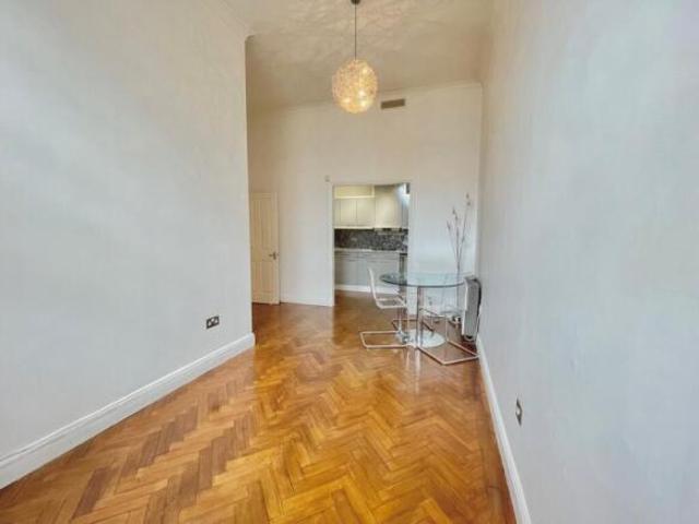Flat for rent in Palmers Green, Greater London