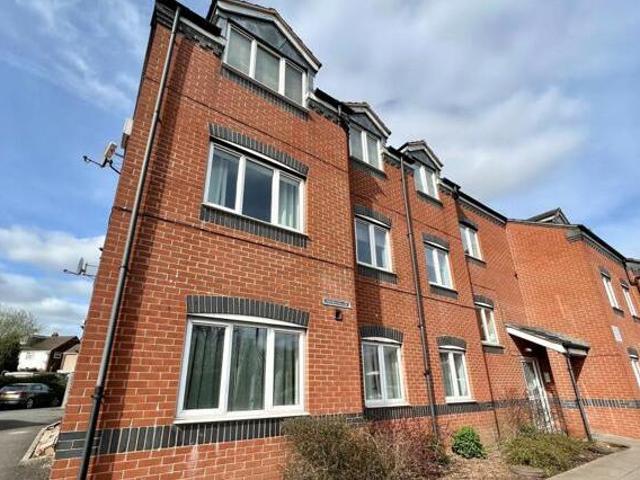 House for rent in Potters Green, West Midlands