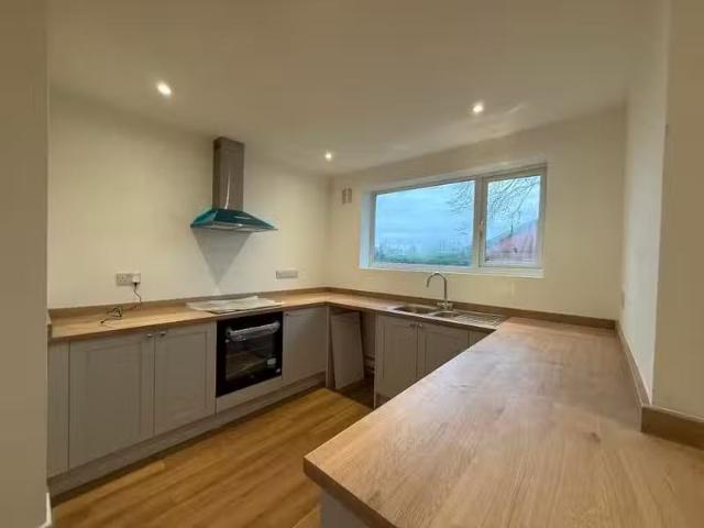 House for rent in Sydenham, Green Close
