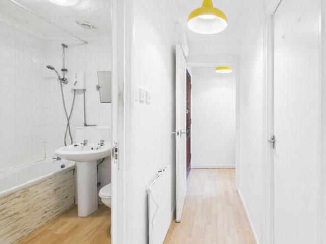 Flat for rent in Crabtree, Horsham