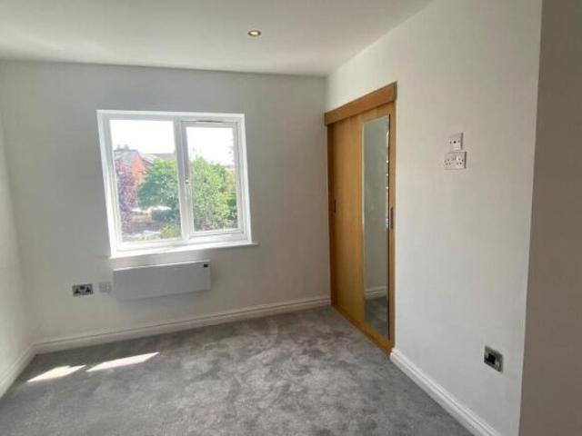 Flat for rent in Craig Road Allotments, Stockport