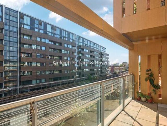 Flat for rent in Cat Hill
