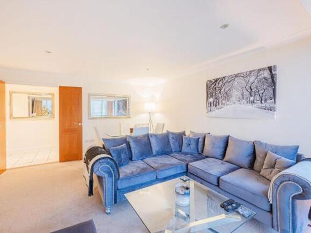 Flat for rent in Beckenham, Greater London