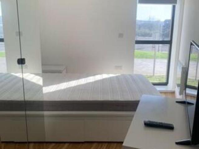 Flat for rent in Cross Green, Leeds