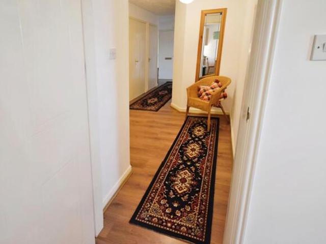 Flat for rent in Wales