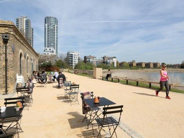 Flat for rent in Cat Hill