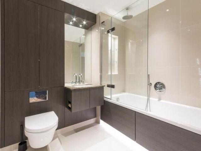 Flat for rent in Ealing, Greater London