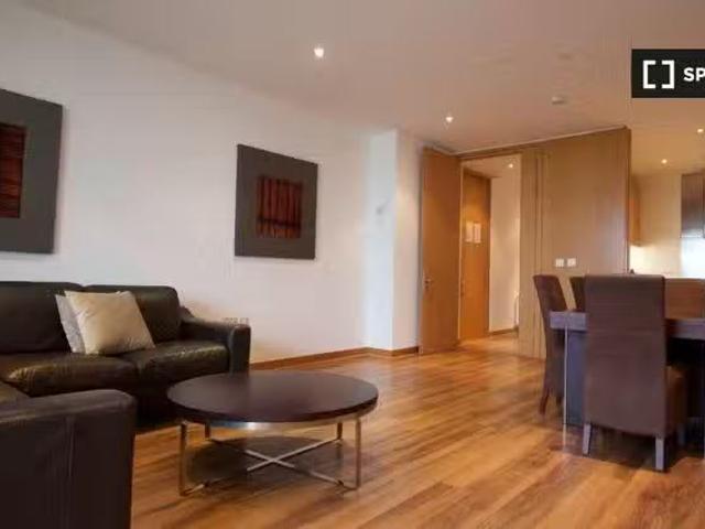 Apartment to rent in Bluebell, North Tipperary
