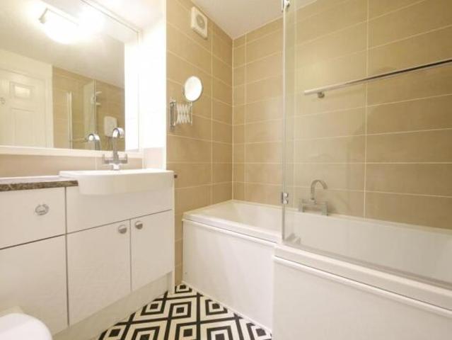 Flat for rent in Dalry, Scotland