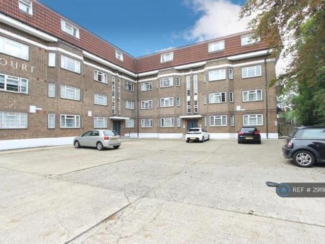 Flat for rent in Cat Hill