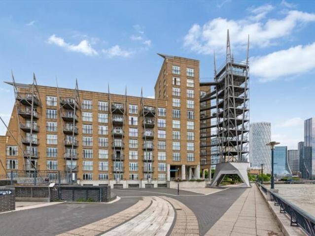 Flat for rent in Cat Hill