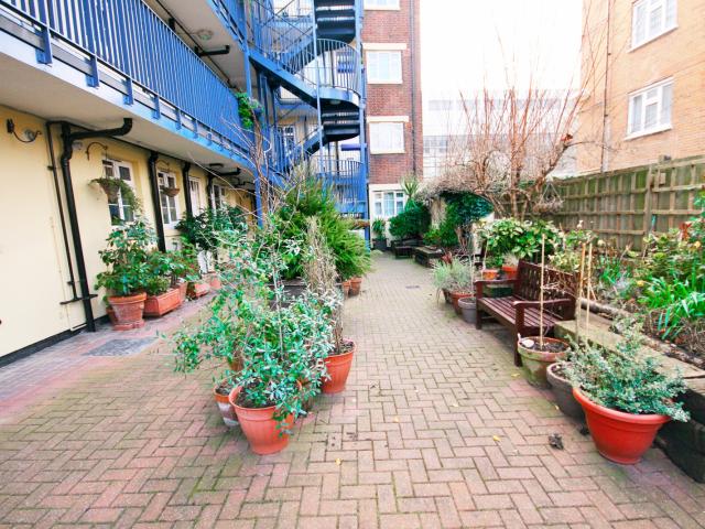 Apartment for rent in St. George in the East, Stepney