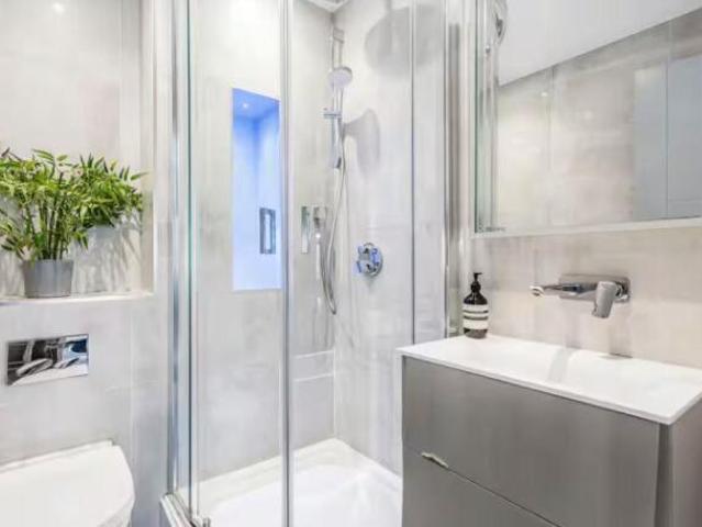 Flat for rent in Greater London