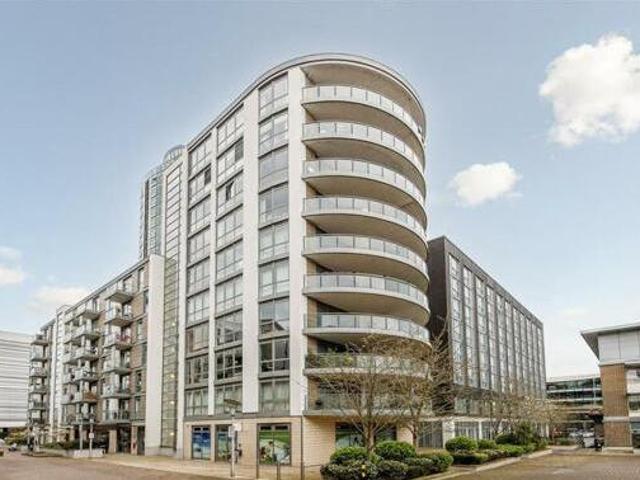House for rent in Brentford End, Greater London