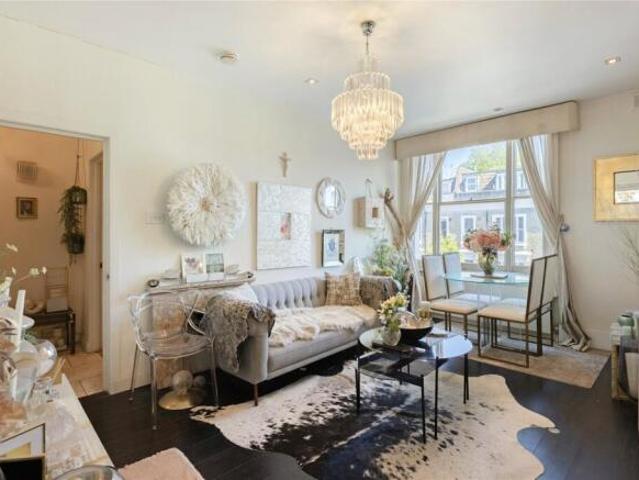 Flat for rent in Cat Hill
