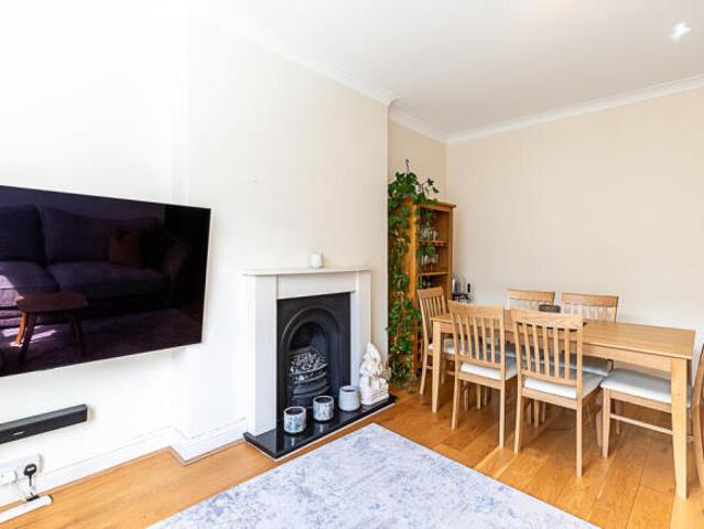 Property for rent in Cat Hill