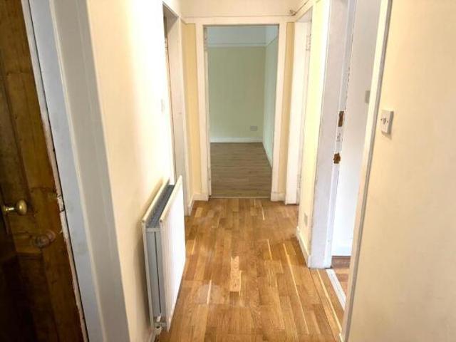 Flat for rent in Scotstounhill, Scotstoun