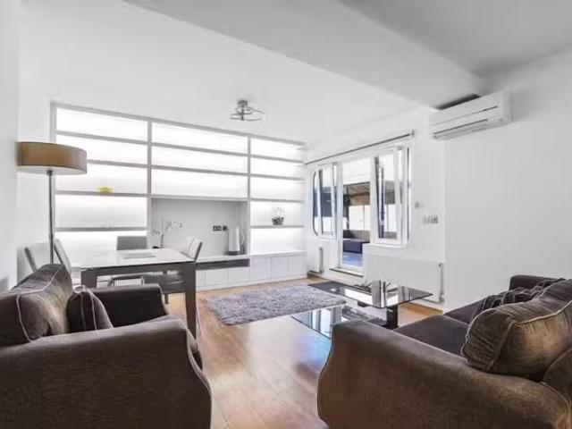 House for rent in New Barnet, Greater London