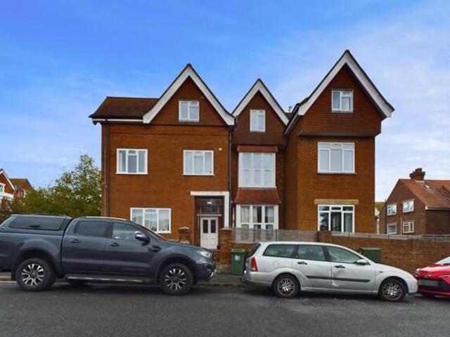 House for rent in Upperton, Eastbourne