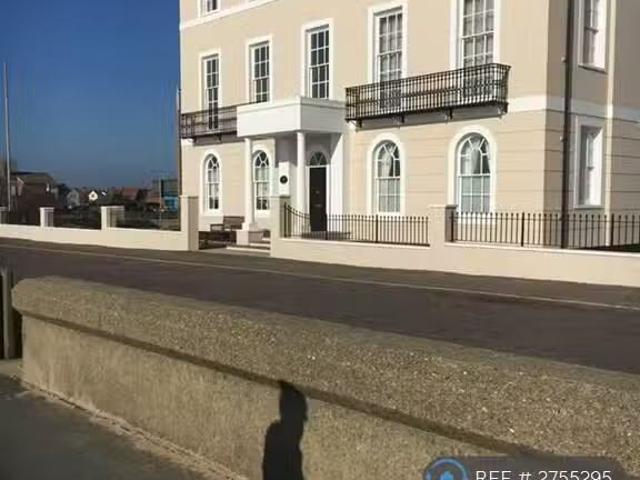 House for rent in Frinton and Walton, Dale Hill