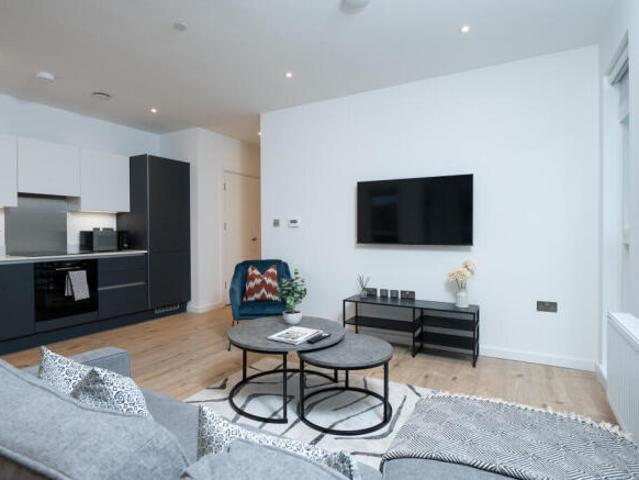 Flat for rent in Cat Hill