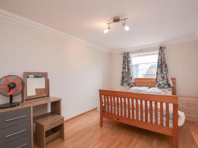 Flat for rent in Kursaal Estate, Alton Barnes