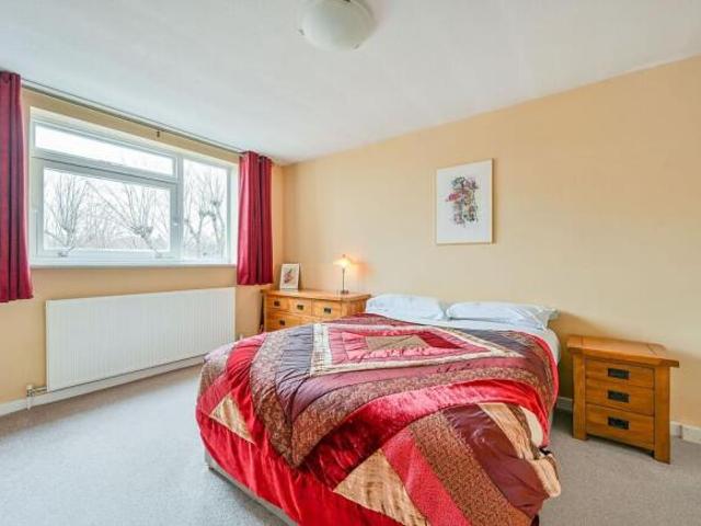 Flat for rent in Greater London