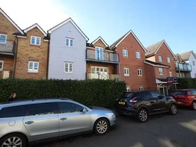 House for rent in Pouchen End, Hertfordshire
