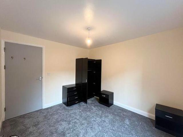 Flat for rent in Georgia, Greater Manchester