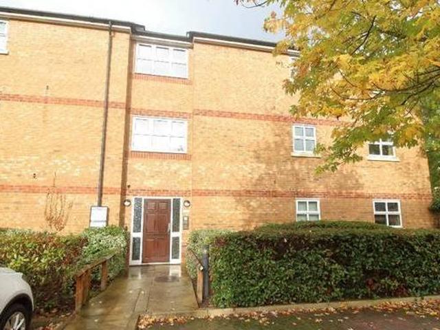 House for rent in Lyons, Greater London