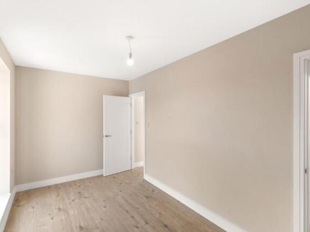Flat for rent in Edgware, Greater London