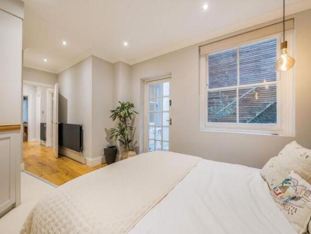 Flat for rent in Chelsea, Greater London