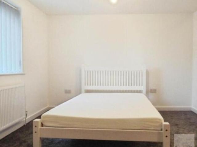 Flat for rent in New Catton, East Bank