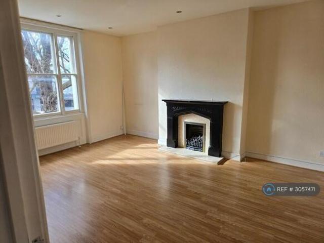 Flat for rent in Eltham, Greater London