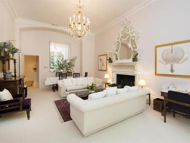 Flat for rent in Cat Hill