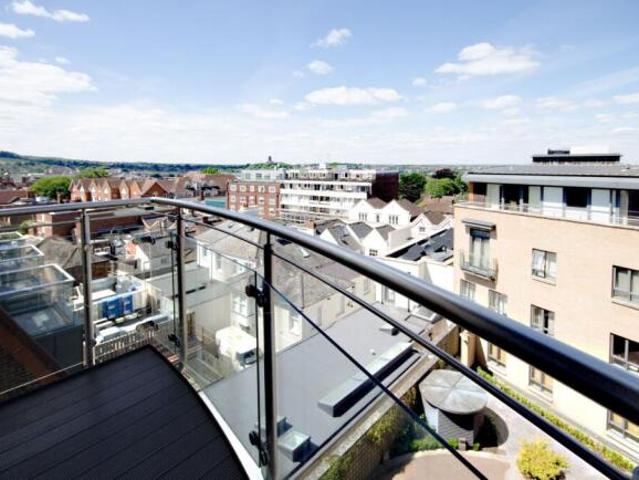 Flat for rent in Boxgrove, Westborough