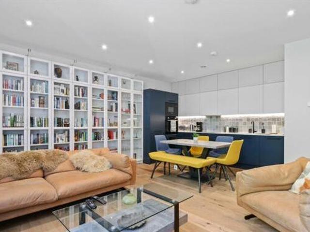 House for rent in Blackhills, Surrey