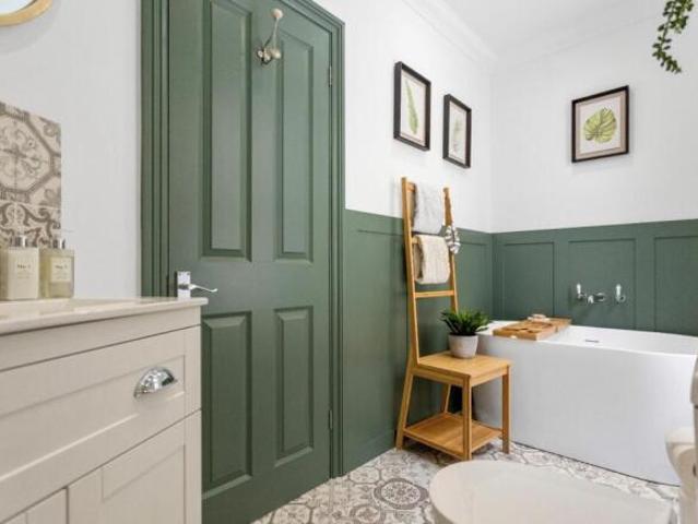 Flat for rent in Cliftonville West, Acol