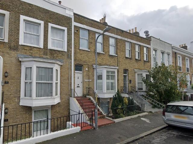 Flat for rent in Acol, Kent