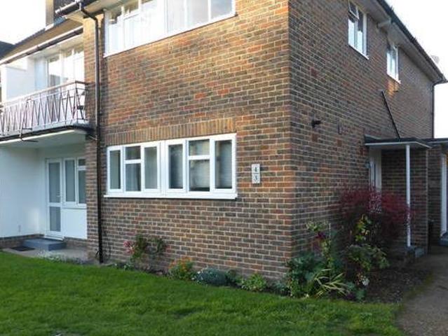 House for rent in Surrey