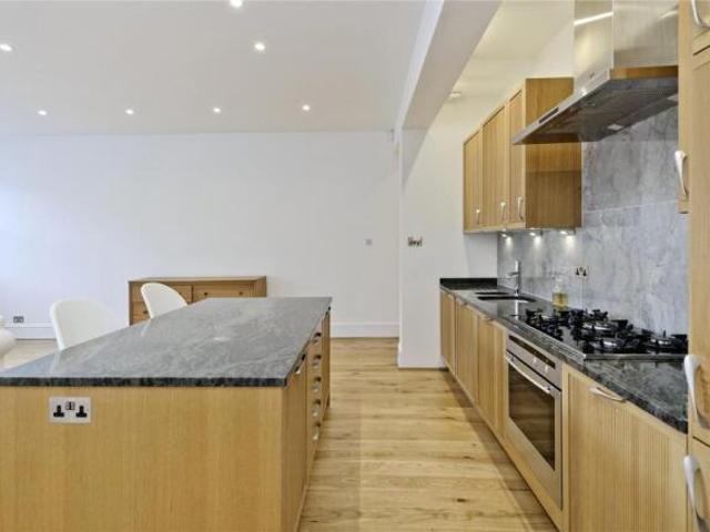 Flat for rent in Ashill, Somerset