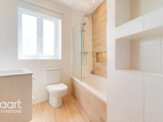 Flat for rent in Barkingside, Isle Of Man