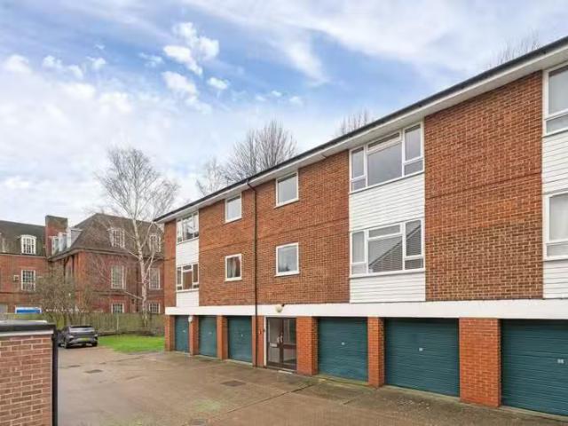 House for rent in Bickley, Greater London