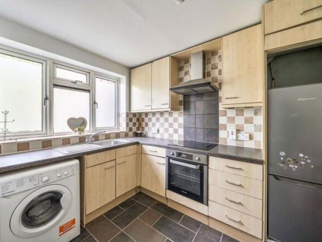 Flat for rent in Grove Park, Isle Of Man