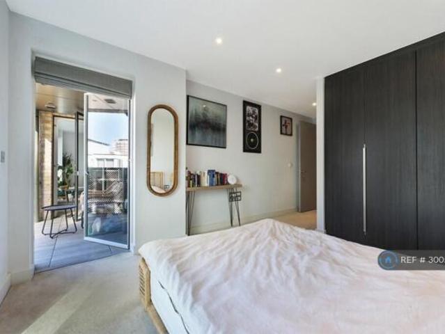 Flat for rent in Cat Hill