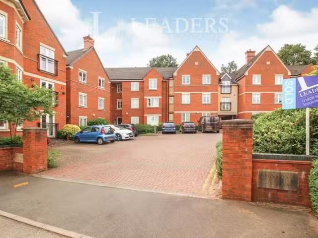 House for rent in Green Close, Warwickshire