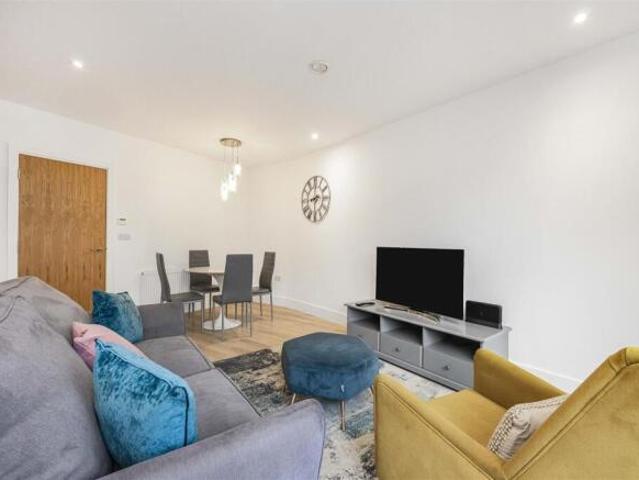 Flat for rent in Hendon, Greater London