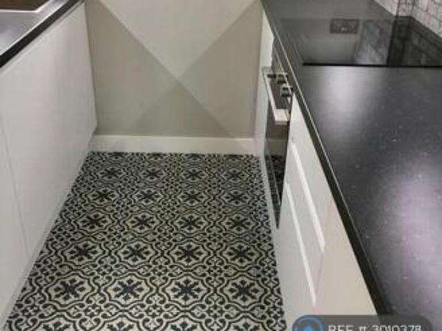 Flat for rent in Cat Hill
