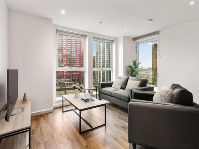 Flat for rent in Cat Hill