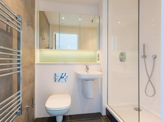 Flat for rent in Swan Street, Colchester